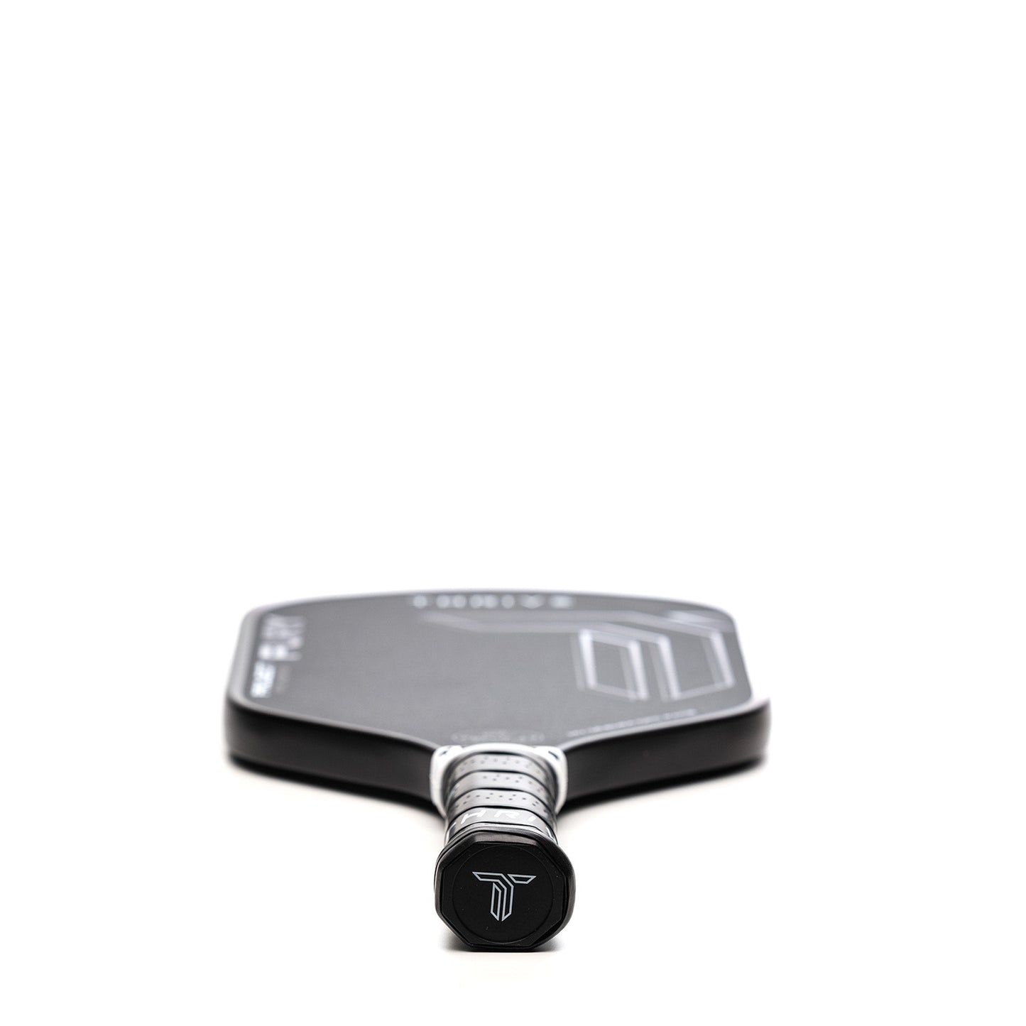 The Thrive Pickleball FURY Hybrid 15.5 MM (GEN 3.5 POWER SERIES) paddle offers advanced floating core technology for enhanced performance and comes with a 6-month warranty.